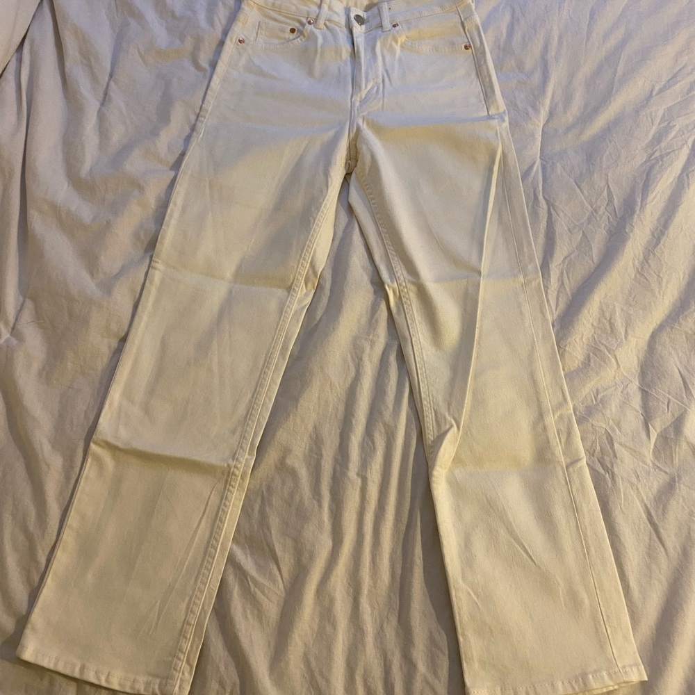 H&M high waisted ankle length jeans